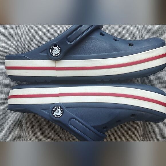 Crocs Crocband Clog Kids Size 6 Iconic Comfort Shoes Navy Blue Red - Picture 9 of 10